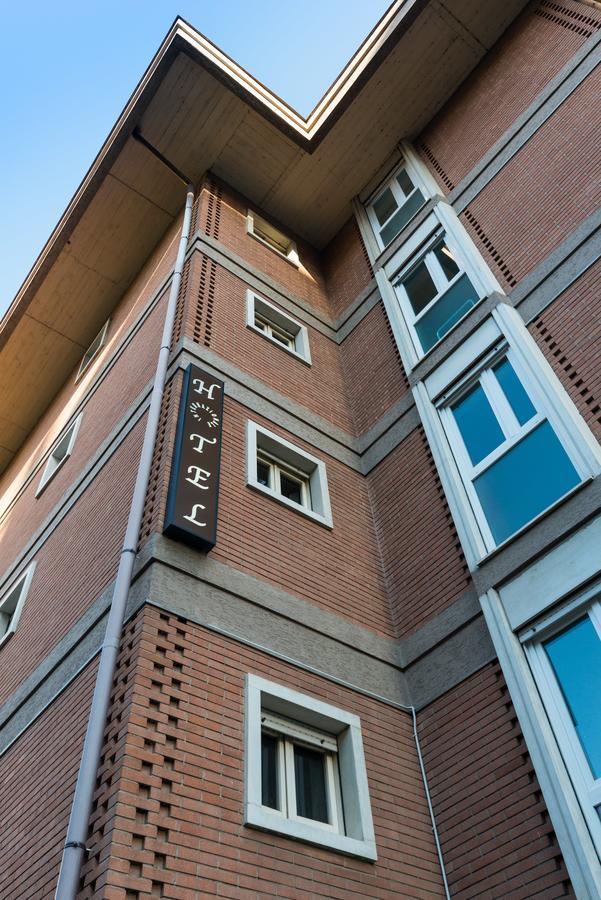 Hotel Internazionale Luino Exterior foto